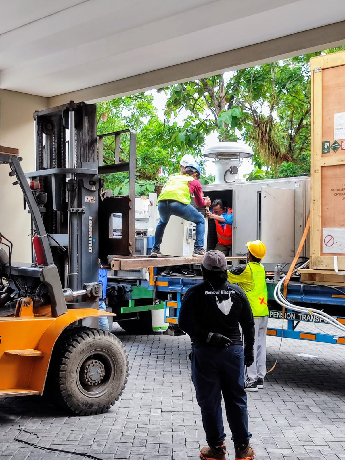 forklift 7 Ton, Alat kesehatan, Proyek